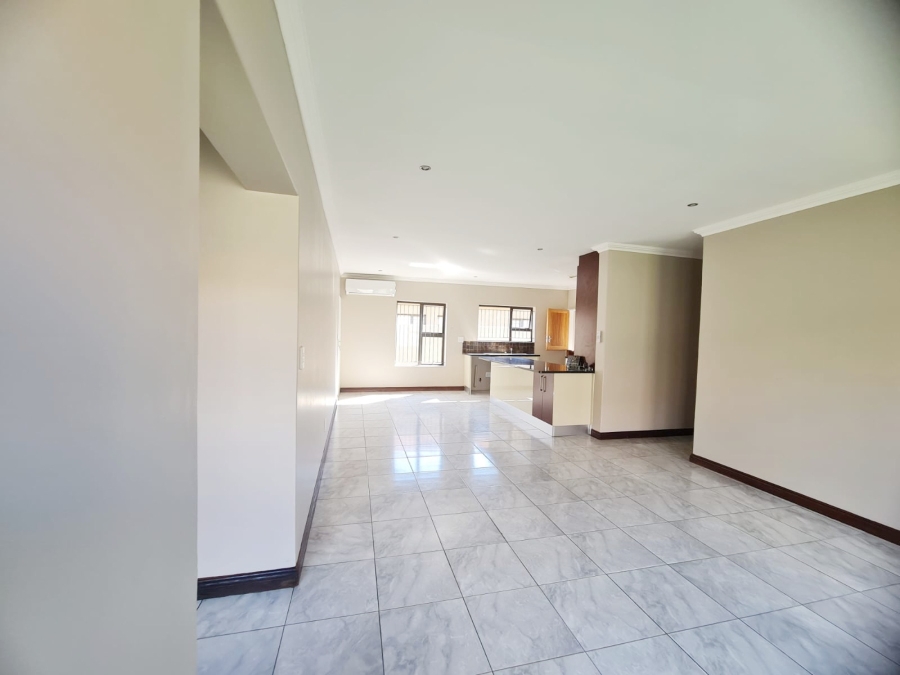 3 Bedroom Property for Sale in Melodie North West